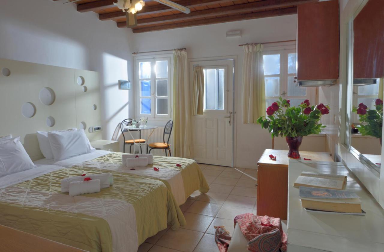 Adonis Rooms Kalo Livadi Exterior foto